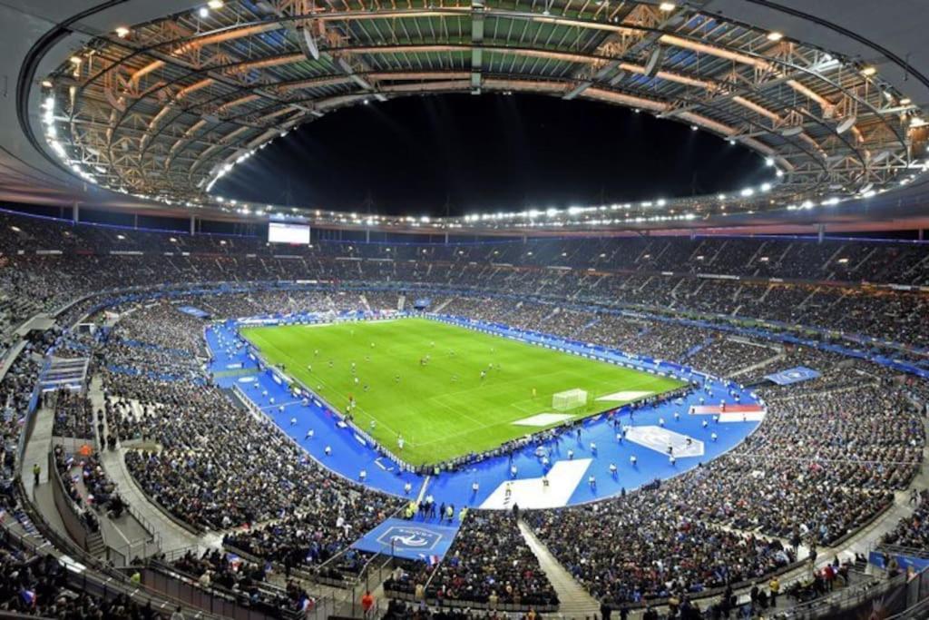 Parking Prive Gratuit - 15Mn Paris - Gare A Pied En 5Mn - Tout Equipee - Terrasse - Jardin - Stade De France - Casino D'Enghien - Hippodrome, Universite エピネー・シュル・セーヌ エクステリア 写真